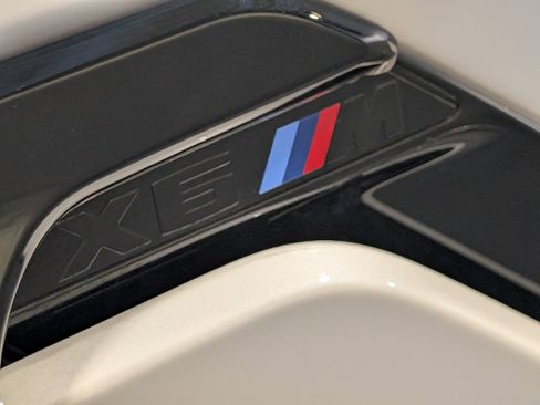 Used 2024 BMW X6 M Competition w/ Executive Package image 17