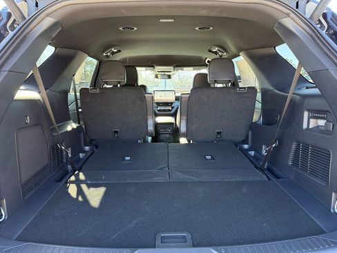 New 2026 Ford Explorer ST image 24