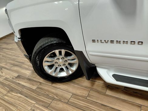 Used 2018 Chevrolet Silverado 1500 LT w/ All Star Edition AWD/4WD image 19