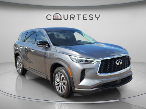 Certified 2024 INFINITI QX60 Pure FWD image 4