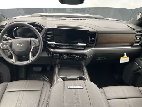 New 2026 Chevrolet Silverado 2500 High Country w/ High Country Premium Package AWD/4WD image 24