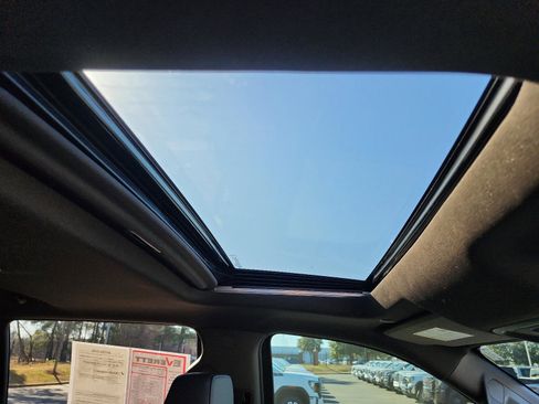 Certified 2022 GMC Sierra 1500 Denali w/ Technology Package image 10