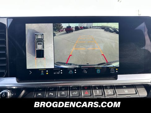 Used 2022 GMC Sierra 1500 SLT w/ SLT Premium Plus Package image 6