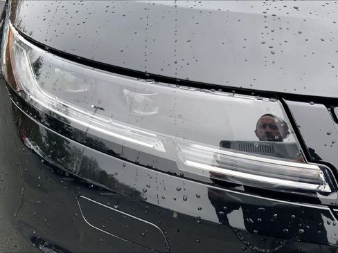 New 2026 Land Rover Range Rover Sport SE AWD/4WD image 15