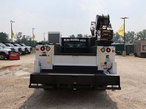 New 2024 Ford F550 XL image 6