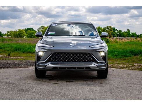 New 2025 Buick Envista Avenir image 45