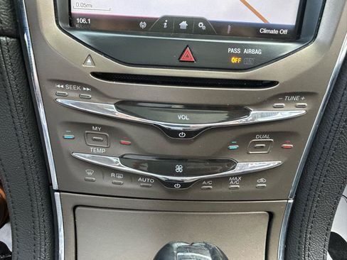 Used 2013 Lincoln MKX AWD image 28