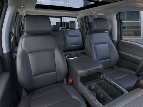 New 2025 Ford F250 Lariat w/ Lariat Ultimate Package image 32