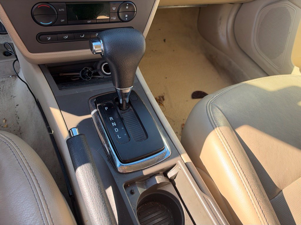 Used 2006 Mercury Milan Premier FWD image 14
