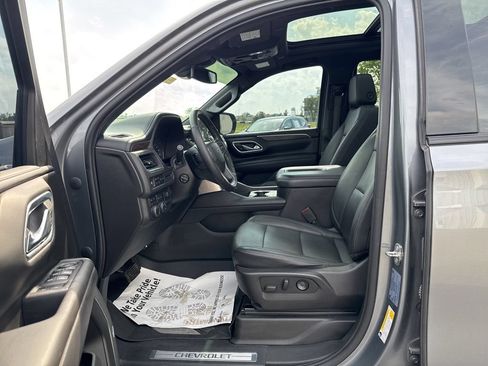 Used 2021 Chevrolet Tahoe Z71 w/ Z71 Signature Package AWD/4WD image 34