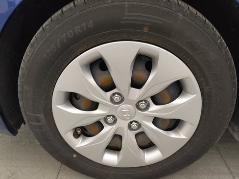 Used 2017 Hyundai Accent SE FWD image 31
