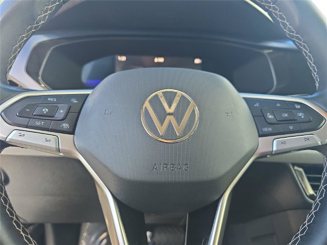 Used 2023 Volkswagen Taos SE FWD image 23