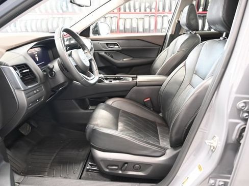Used 2021 Nissan Rogue Platinum FWD image 10
