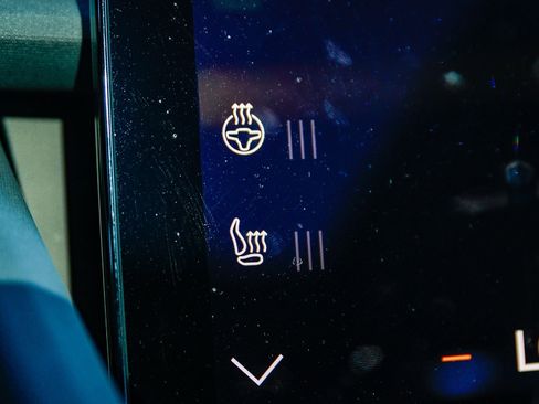 Used 2023 Polestar Polestar 2 w/ Pilot Pack image 26