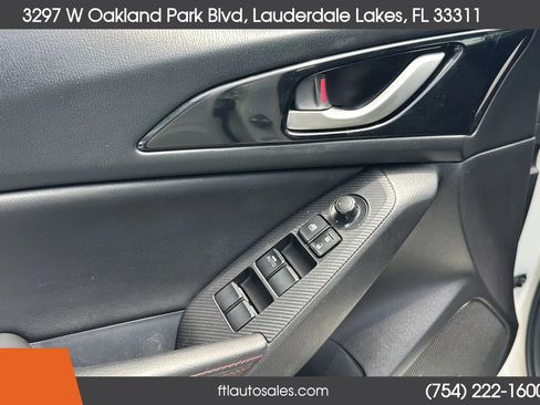 Used 2016 MAZDA MAZDA3 i Grand Touring FWD image 19
