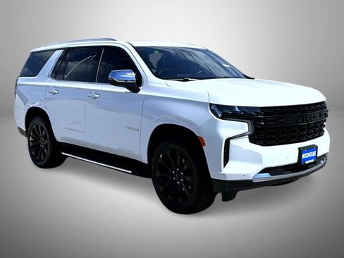 Used 2021 Chevrolet Tahoe LT AWD/4WD image 3