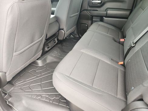 Used 2025 Chevrolet Silverado 1500 Custom image 29