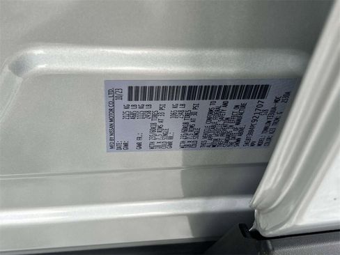 Certified 2023 Nissan Rogue SV image 28