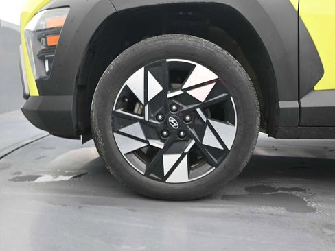 Used 2024 Hyundai Kona SEL w/ Convenience Package image 11