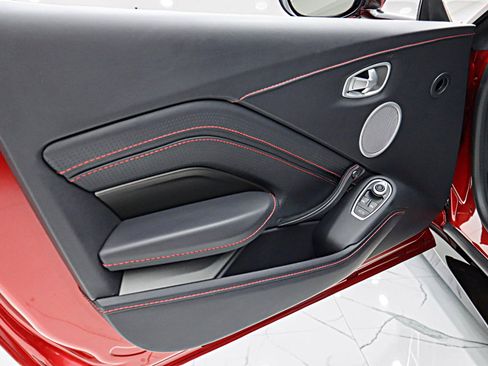 Used 2023 Aston Martin V8 Vantage Coupe RWD image 47