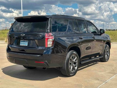 Used 2023 Chevrolet Tahoe Z71 w/ Luxury Package image 3