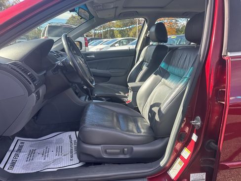 Used 2004 Honda Accord EX image 21