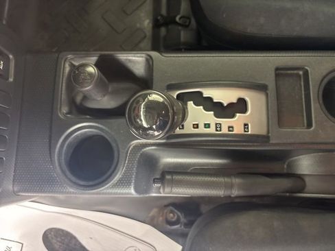 Used 2012 Toyota FJ Cruiser 4WD w/ Convenience Pkg image 11