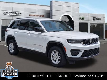 Used 2024 Jeep Grand Cherokee Laredo w/ Luxury Tech Group I