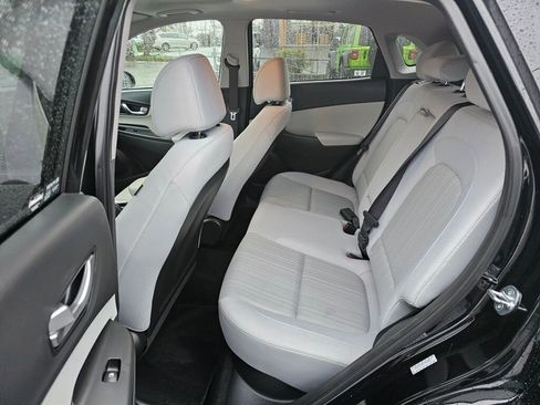 Used 2023 Hyundai Kona SEL w/ Convenience Package image 14