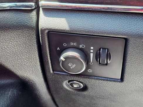 Used 2014 Jeep Grand Cherokee Limited AWD/4WD image 28