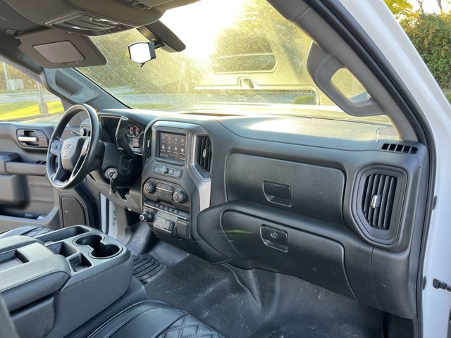 Used 2022 Chevrolet Silverado 1500 Custom Trail Boss AWD/4WD image 29