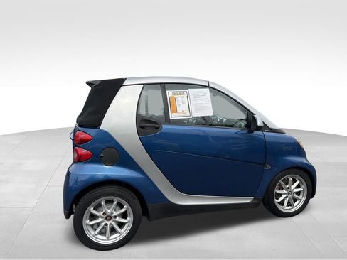 Used 2009 smart fortwo passion image 8