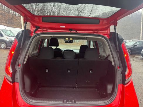 Used 2025 Kia Soul LX w/ LX Technology Package image 29
