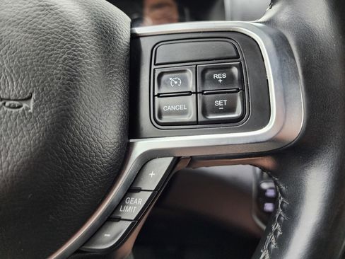 Used 2021 RAM 3500 Big Horn w/ Max Tow Package AWD/4WD image 18