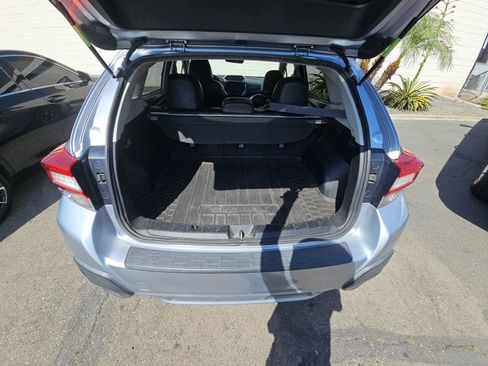 Used 2019 Subaru Crosstrek 2.0i Premium w/ Moonroof Package AWD/4WD image 7