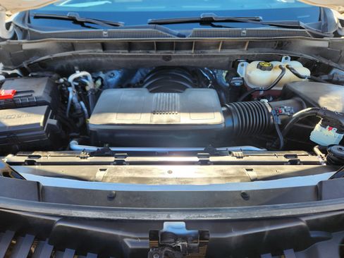 Used 2023 Chevrolet Tahoe LT image 24