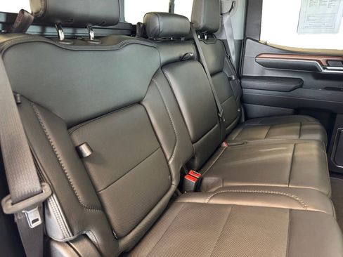 Used 2023 GMC Sierra 1500 Denali w/ Denali Reserve Package AWD/4WD image 18