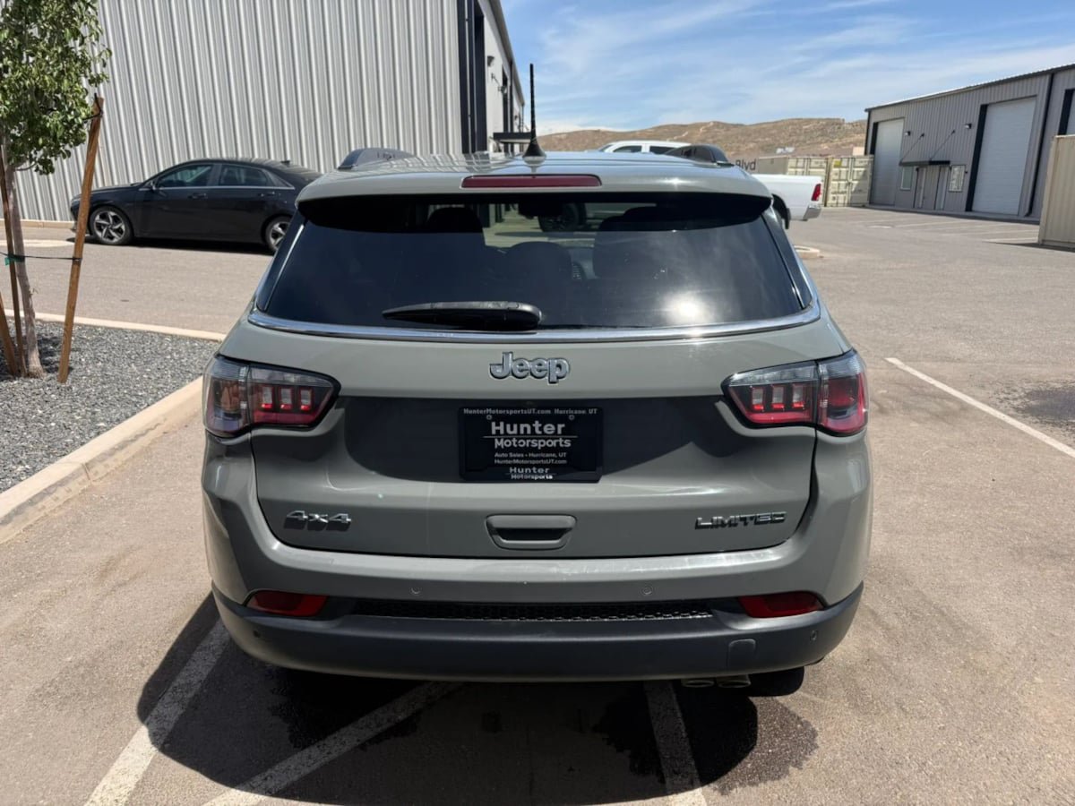 Used 2021 Jeep Compass Limited AWD/4WD image 7