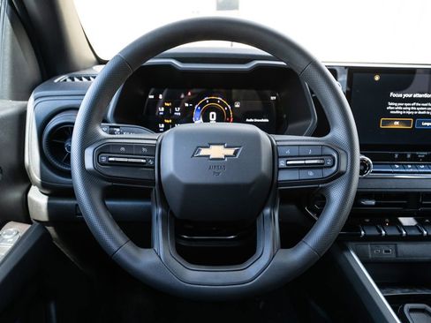 New 2026 Chevrolet Colorado W/T image 15