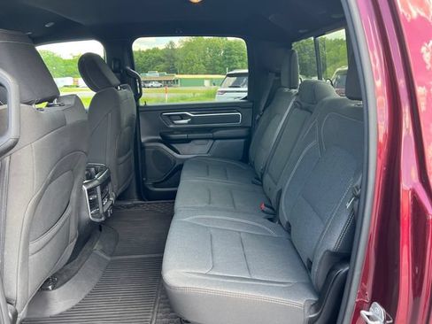 Used 2022 RAM 1500 Big Horn AWD/4WD image 5
