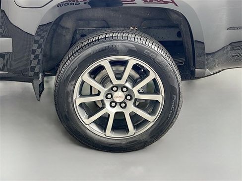 Used 2021 GMC Canyon Denali image 34