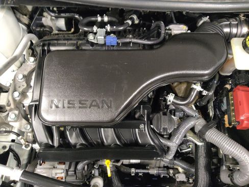 Used 2018 Nissan Rogue Sport S w/ S Appearance Package FWD image 30