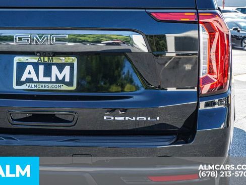 Used 2024 GMC Yukon Denali Ultimate AWD/4WD image 12