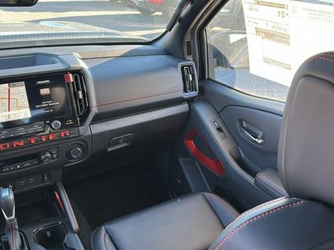 New 2025 Nissan Frontier Pro-X w/ Pro Premium Package image 26