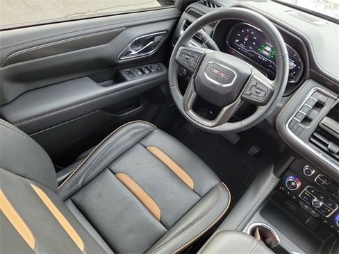 Used 2023 GMC Yukon AT4 image 16