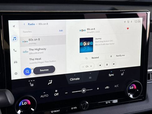 New 2026 Subaru Solterra AWD/4WD image 20
