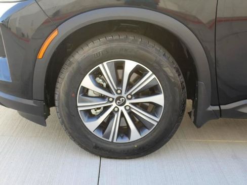 Used 2025 INFINITI QX60 Pure AWD/4WD image 52