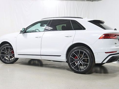 Used 2021 Audi Q8 Premium Plus w/ Premium Plus Package AWD/4WD image 9