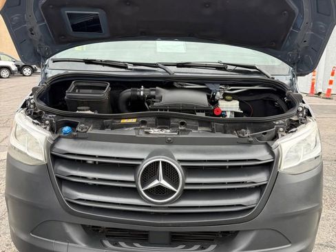 Used 2019 Mercedes-Benz Sprinter 170 image 21