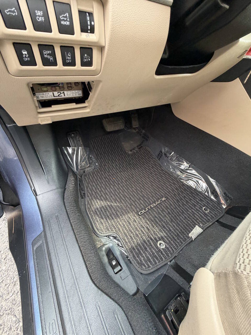 Used 2017 Subaru Outback 2.5i Premium AWD/4WD image 39